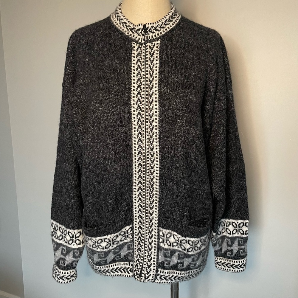 Arcohi’s alpaca zipper front cardigan